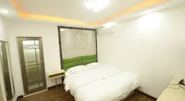 Yingtong Hotel