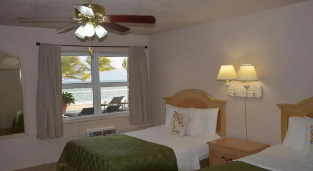 Четырёхместный номер Deluxe La Terrace Oceanfront