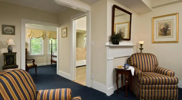 Полулюкс The Inn at Cape Cod