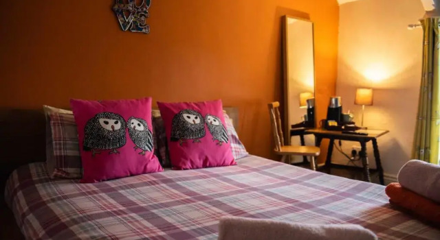 Manorbier Castle Inn Sunset Room, Забронировать Отель Манорбьер 