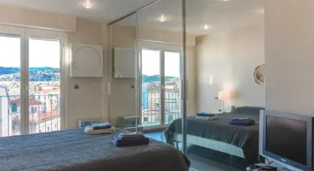 Nice Centre-Luxe-Terrasse, Забронировать Отель Ницца Приморские Альпы, рядом с Набережная Соединенных Штатов