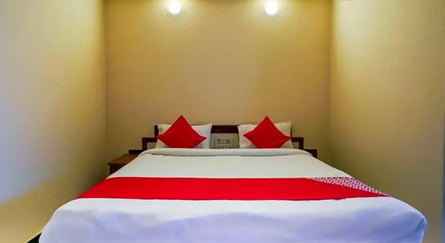 Номер Standard Hotel O Raja Residency Near Snow World