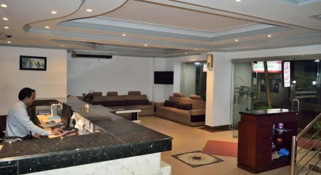 Hotel Regal Palace, Prenota Hotel Hotel a Chittagong con parcheggio, Parcheggio