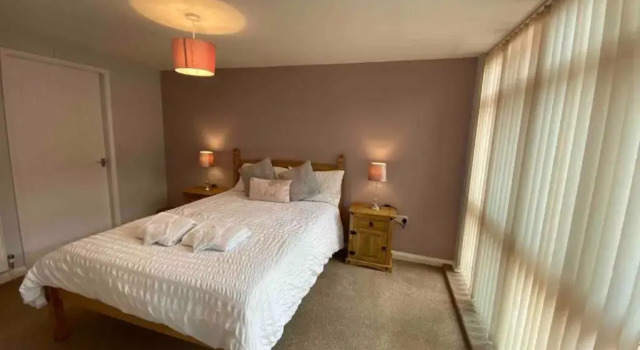 Cosy Homely Apartment Close to Lincoln City Centre, Varaa Huoneisto Asunnot kohteessa Merseyside, Huoneisto
