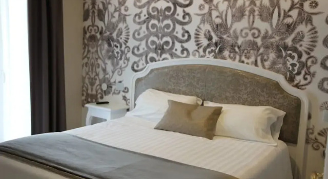 Люкс с балконом Suites&Apartments Liolà