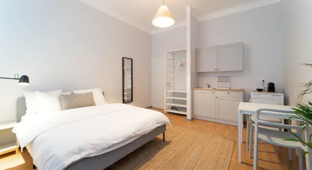 Beautiful Studio Close to the City Center, Rezerwuj Hotel Hotele w Wiedeń z parkingiem, Parking