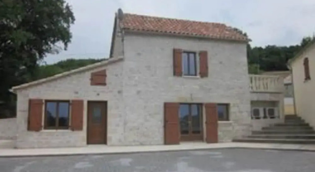 Les Lavandes - Tréjouls, Buchen Sie Hotel Tréjouls Languedoc-Roussillon