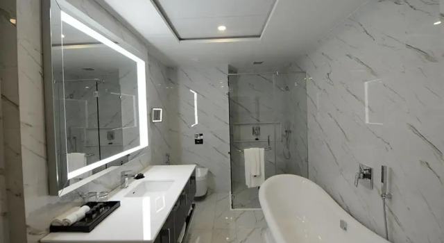 Люкс Presidential The Nishat Hotel