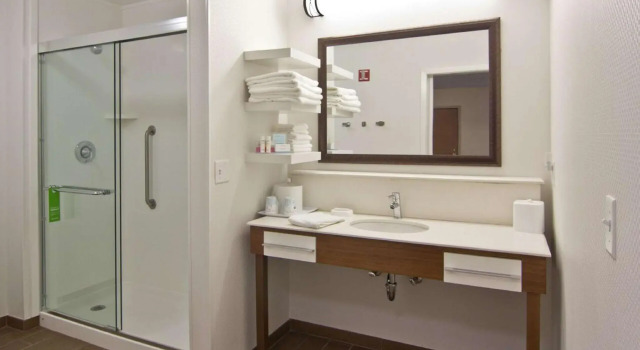 Четырёхместный номер Standard Hampton Inn & Suites Chillicothe