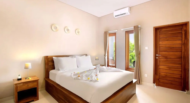 Вилла с балконом и с видом на бассейн Askara Villa Uluwatu