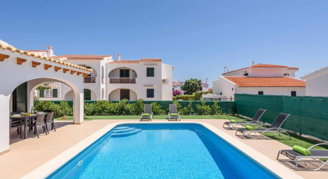 Villa Anabel, Book Villa Villaer i Mercadal, Villa