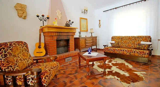 House Uzejra