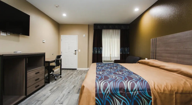 Номер Standard Budget Host Inn & Suites