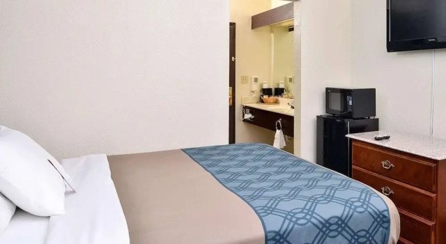 Country Hearth Inn Shelbyvill, Book Hotel Hoteller i Shelbyville med morgenmad, Morgenmad