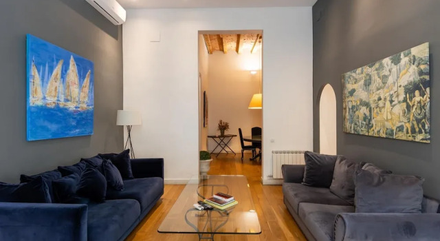 Apartamento Deluxe de dos Habitaciones, Забронировать Апартаменты/квартира Барселона провинция Барселона, рядом с Приход Св. Августина