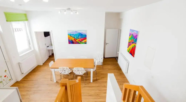 Апартаменты SecondHome Esslingen - Very nice and large holiday apartment near historic city centre, B W1-2