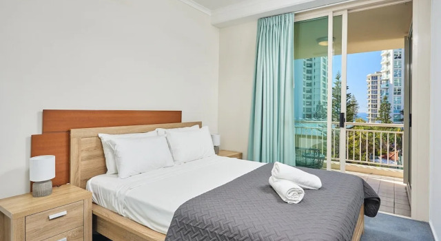 Номер Standard c 1 комнатой с балконом Maldives Resort Main Beach, Gold Coast