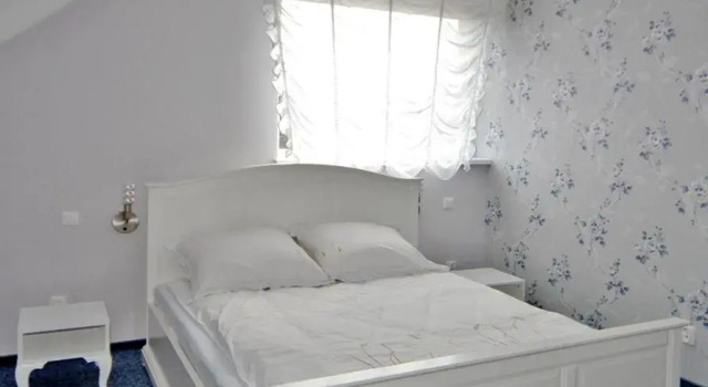 Kazimierzówka, Book Hotel Elblag Warmia-Masuria