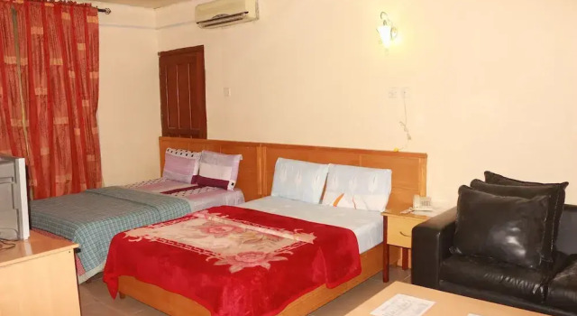 Standaard Tweepersoonskamer Planet Guest House