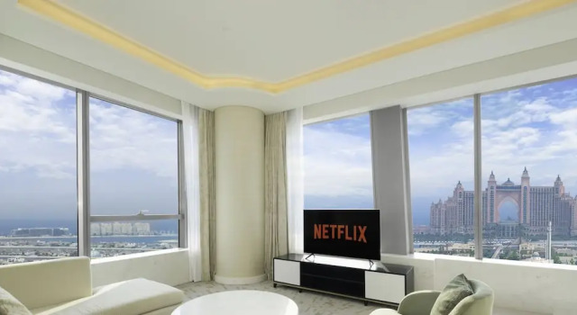 LUX Iconic Views at Palm Tower Suite 3, Забронировать Апартаменты/квартира Отели Дубая с парковкой, Парковка