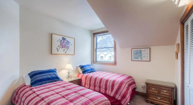 Plunge H 3 Bedroom Condo By Accommodations in Telluride