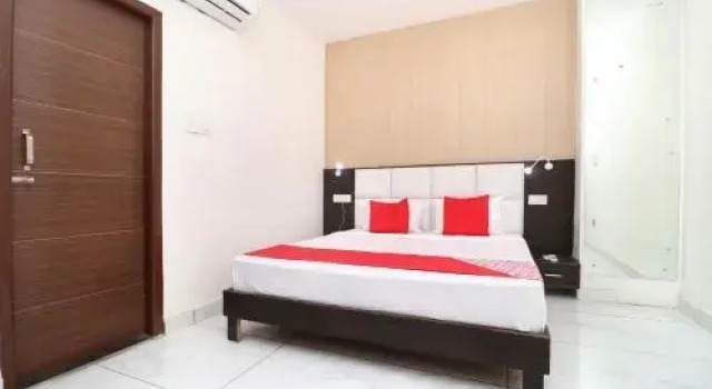 Hotel Gold By OYO Rooms, Забронировать Отель Амбала штат Харьяна