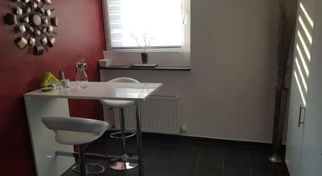 Lounge 1, Забронировать Апартаменты/квартира Отели Долины Среднего Рейна с парковкой, Парковка