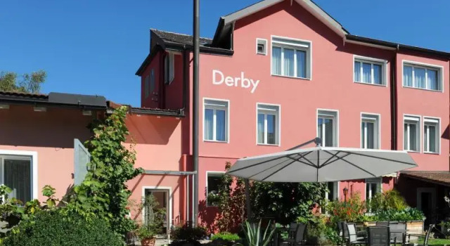 Camera Standard Hotel Derby Interlaken - Action & Relax Hub