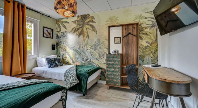 Contact Hôtel Le Provence, Забронировать Отель Жемнос Буш-дю-Рон