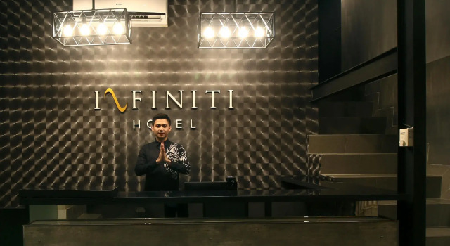 Люкс Infiniti Hotel