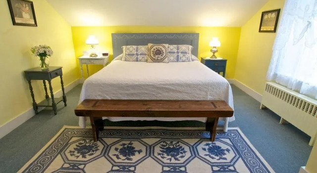 Maxwell Creek Inn Bed and Breakfast, Buchen Sie Hotel Sodus New York State