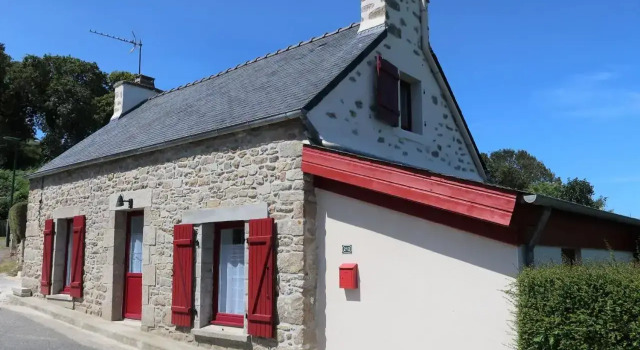 Holiday Home La Charmeuse - GOV203, Забронировать Отель Отели Finistère с парковкой, Парковка