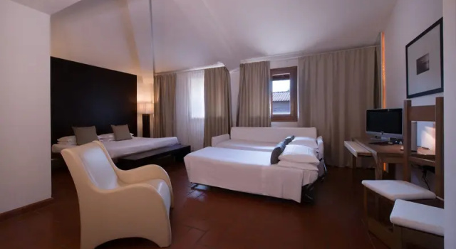 Номер Standard с балконом CDH Hotel Radda