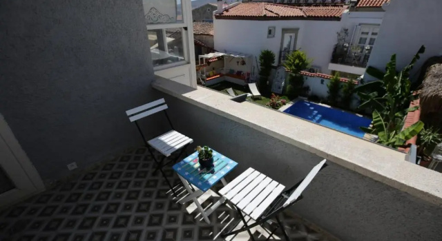 Трёхместный номер Standard с балконом Kybele Suites Alaçatı