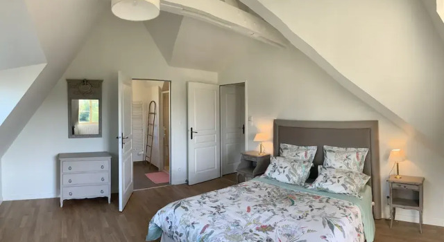 LE PLESSIS AUX OISEAUX, Buchen Sie Pension Saint-Fort 