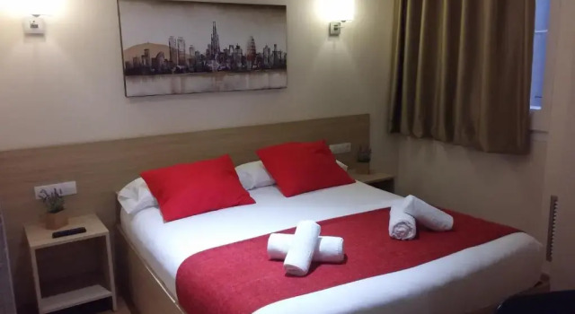 Двухместный номер Standard Hostal Barcelona Travel