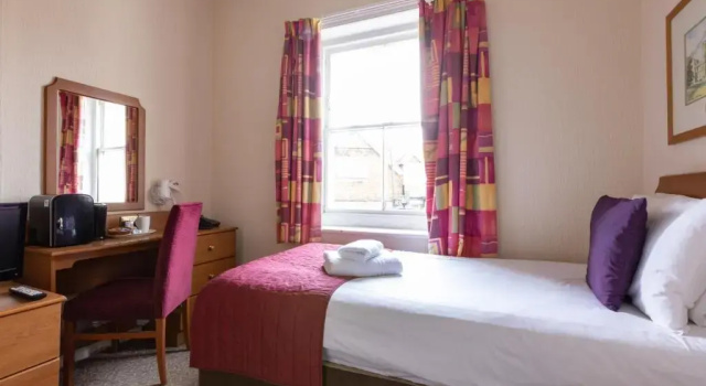 Одноместный номер Standard Majestic Hotel Eastbourne by Belvilla