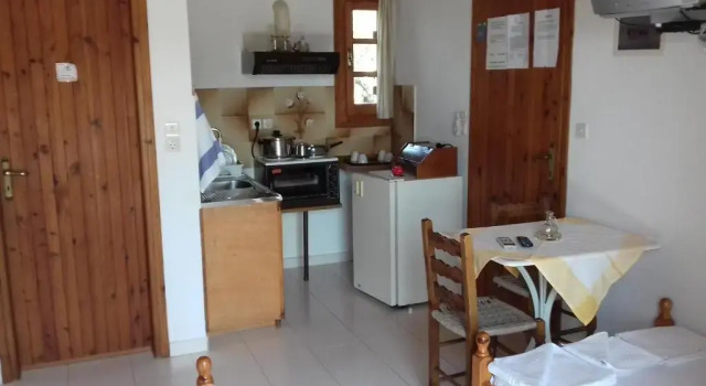 Трёхместный номер Standard с видом на море Koutadelias rooms