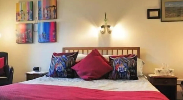 Ashcroft Farmhouse, Buchen Sie Hotel Livingston West Lothian