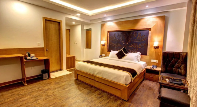 Номер Grand Мансарда с балконом Hill County Resort & Spa