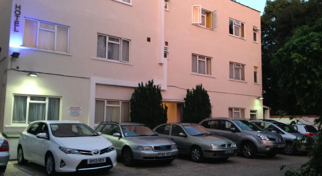 Acton Town Hotel