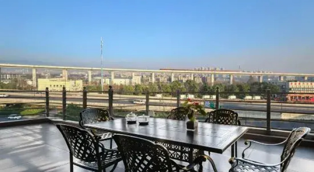 Yaman Yunlan Hotel (Yiwu Global Digital Trade Center International Business City)
