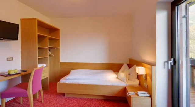 Номер Standard Hotel Laurin