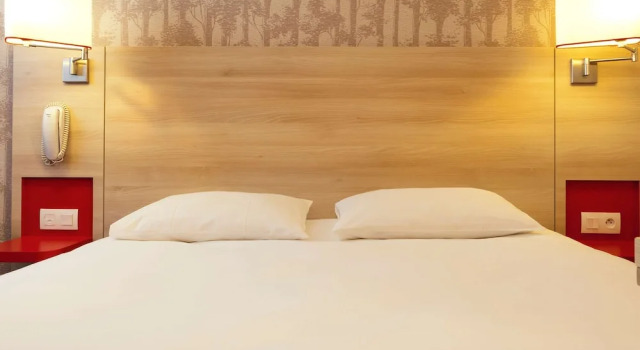 Четырёхместный люкс Standard ibis Styles Ouistreham