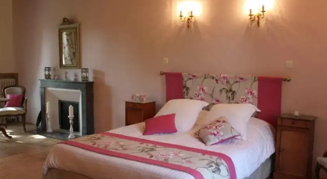Holiday home Manoir de lOseraie, Забронировать Отель Colleville-Montgomery 