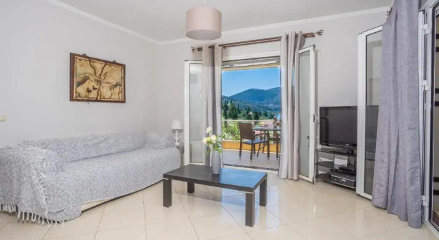 Апартаменты Thea Family Apartment 2