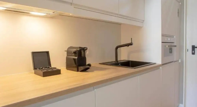 Апартаменты Deluxe с балконом MyStay Porto Bolhão - Pool & Garden