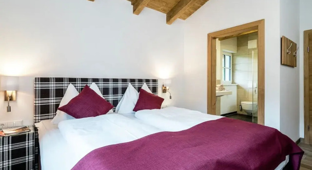 Luxury Chalet in Leogang With a View of the Mountains, Забронировать Шале Леоганг Лыжный цирк Заальбах-Хинтерглемм-Леоганг-Фибербрунн