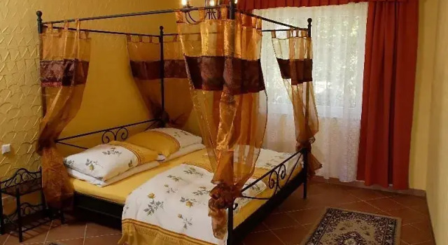 D-Apart Hotel