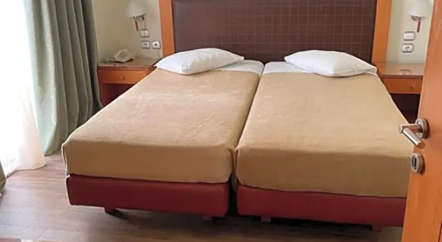 Семейный номер Standard Athens Mirabello
